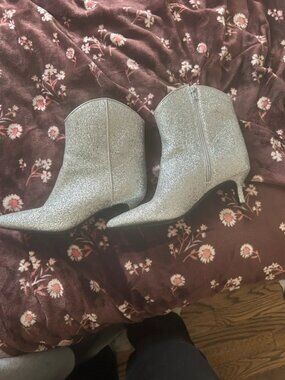 Boots silver size 9